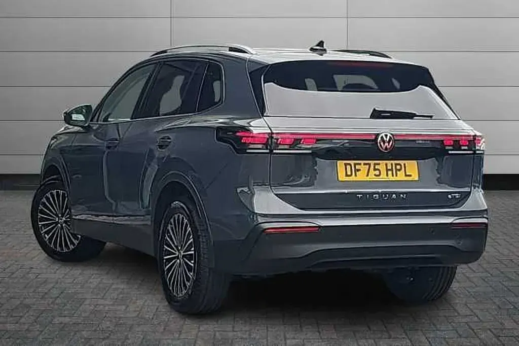 New VW Tiguan Match 150 HP (110 kW) 2025 Dolphin grey SUV