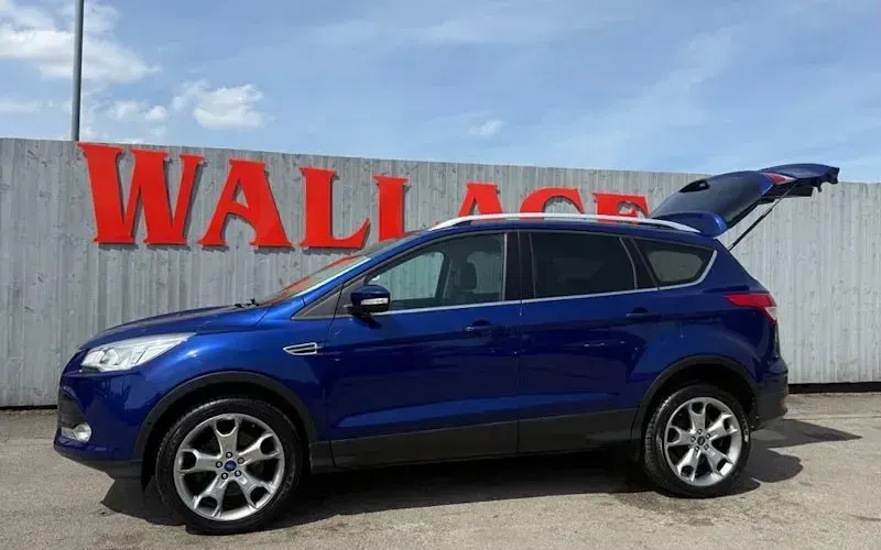 Used Ford Kuga Titanium 150 HP (110 kW) 2015 Blue SUV