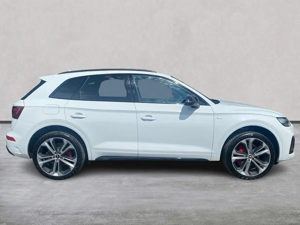 Used Audi Q5 204 HP (150 kW) 2021 White SUV