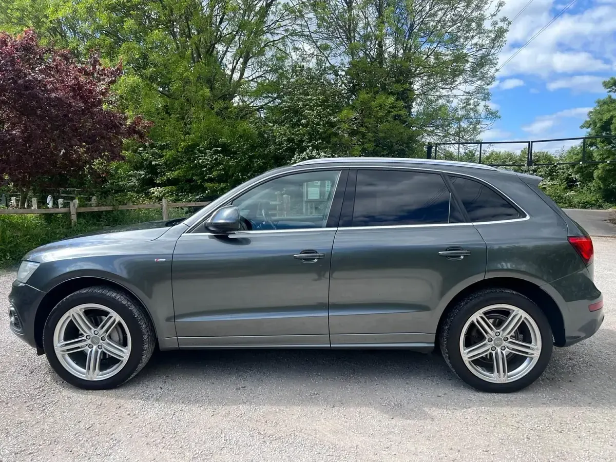 Used Audi Q5 S-line plus 2013 Grey SUV