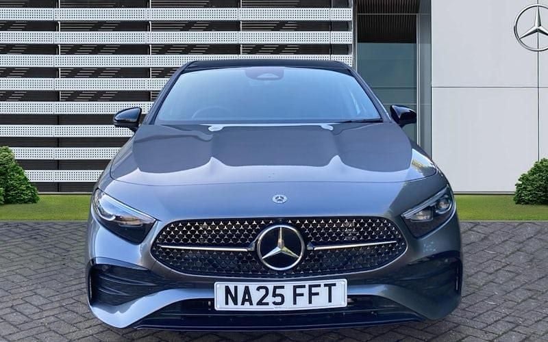 Used Mercedes A180 AMG Line Premium Plus 136 HP (100 kW) 2025 Hatchback