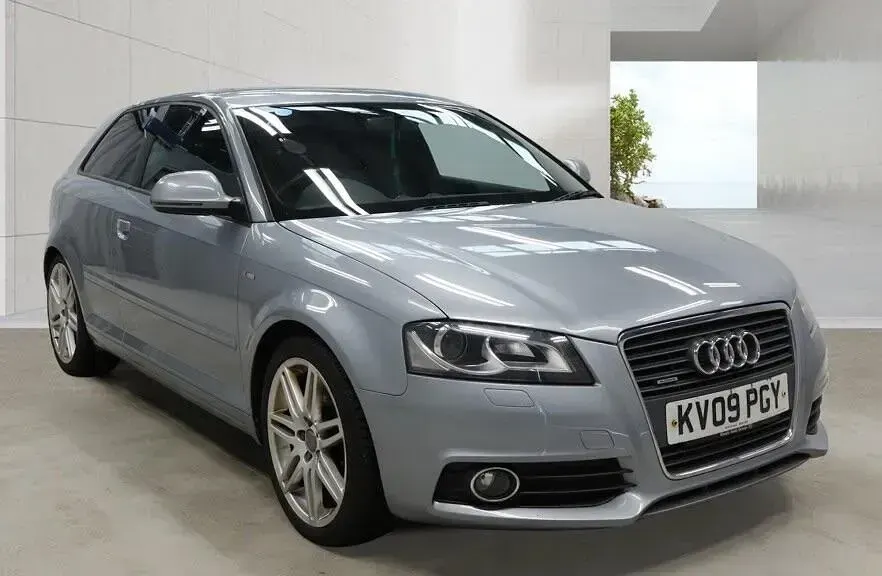 Used Audi A3 S-Line 200 HP (147 kW) 2009 Silver Hatchback