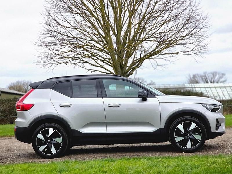 Used Volvo EX40 Plus 185 kW (252 HP) 2024 Silver SUV