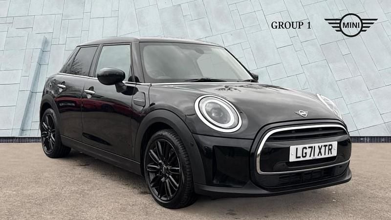 Black Used 2021 Mini Cooper Exclusive Hatchback | £20,795 (A bit pricey) - Image 1/4