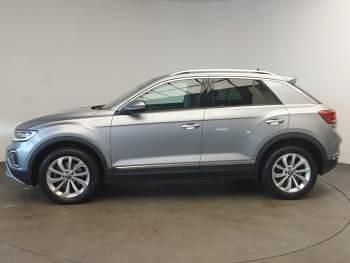 Used VW T-Roc Style 190 HP (139 kW) 2023 Silver SUV