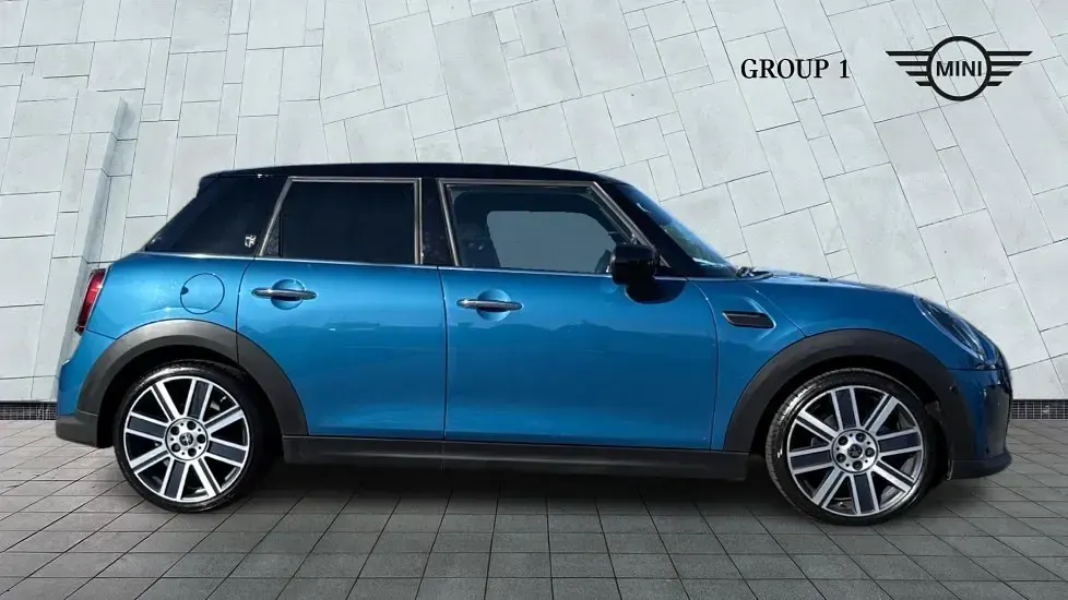 Used Mini Cooper Exclusive 136 HP (100 kW) 2022 Blue Hatchback