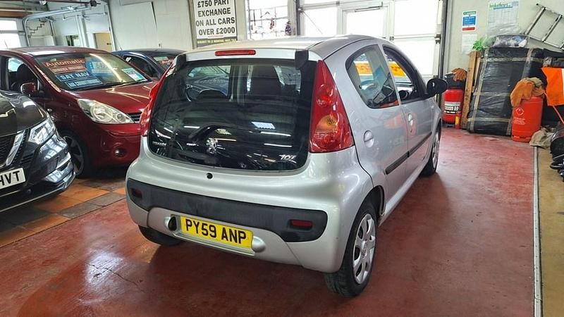 Used Peugeot 107 2009 Silver Hatchback