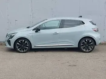 Used Renault Clio Techno 90 HP (66 kW) 2024 Grey Hatchback