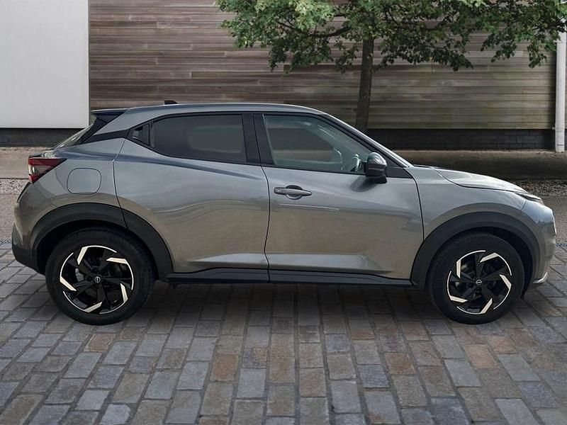 Used Nissan Juke N-Connecta 2023 Grey SUV