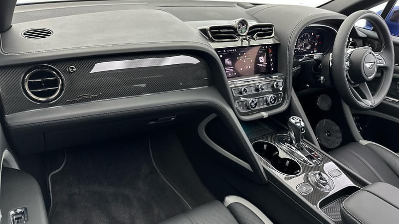 New Bentley Bentayga 640 HP (470 kW) 2025 Blue SUV