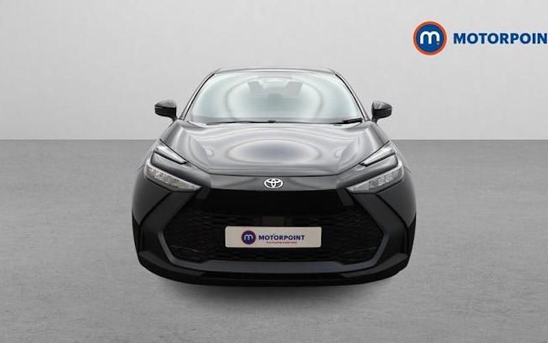 Used Toyota C-HR 140 HP (102 kW) 2026 SUV