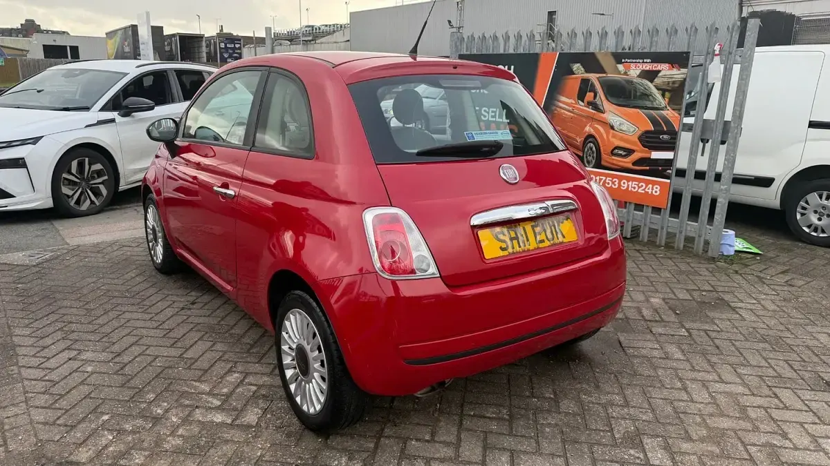 Used Fiat 500 Pop 69 HP (50 kW) 2011 Red Hatchback