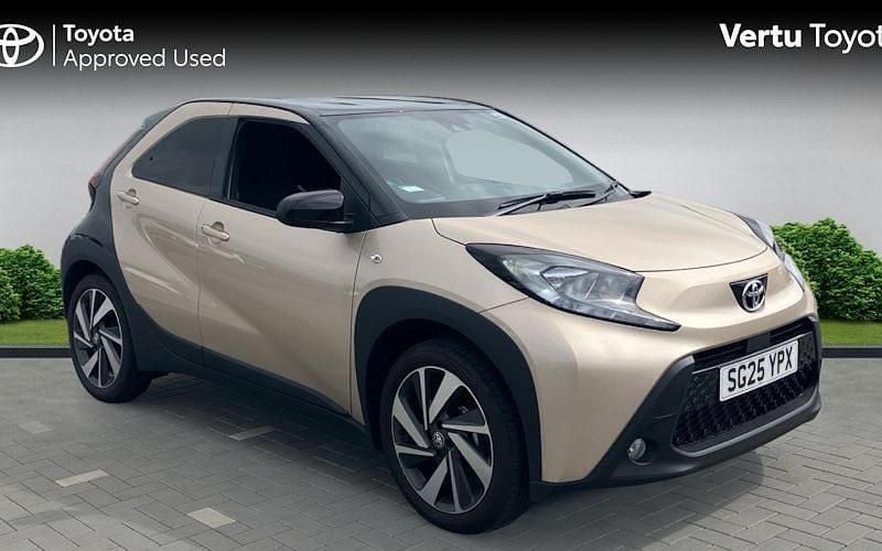 Used 2024 Toyota Aygo Hatchback | £17,550 (Fair price) - Image 1/4