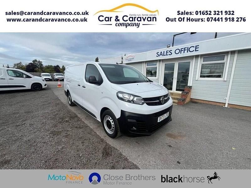 White Used 2023 Vauxhall Vivaro S Van | £12,750 (Good price) - Image 1/4