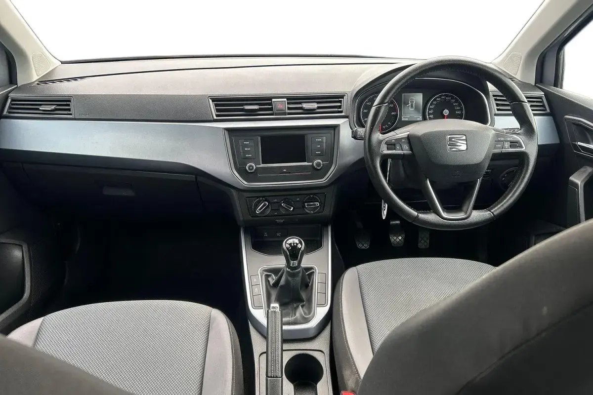 Begagnad Seat Arona XCELLENCE 115 HK (84 kW) 2018 Svart SUV