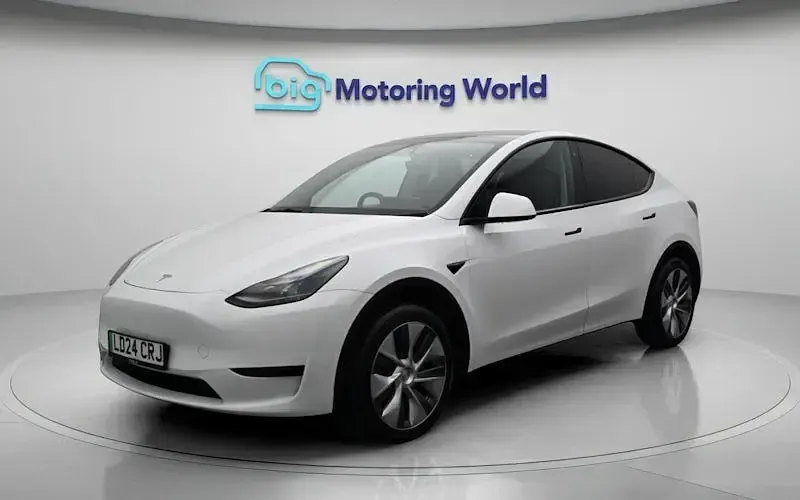Used Tesla Model Y RWD 254 kW (346 HP) 2024 White SUV