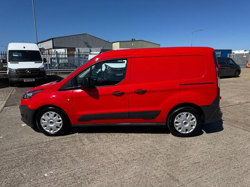 Used Ford Transit Connect 75 HP (55 kW) 2018 Red MPV