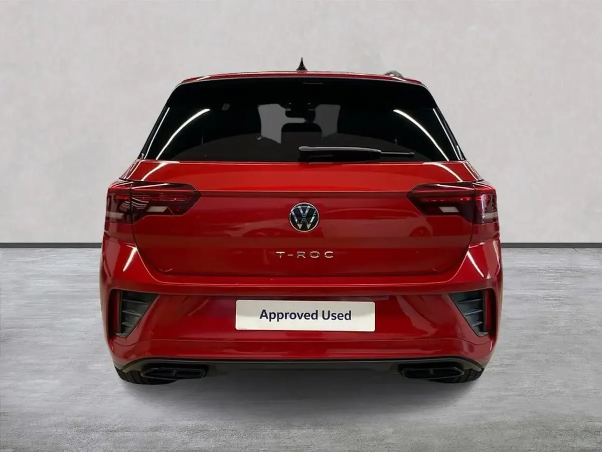 Used VW T-Roc R-line 150 HP (110 kW) 2023 Red SUV