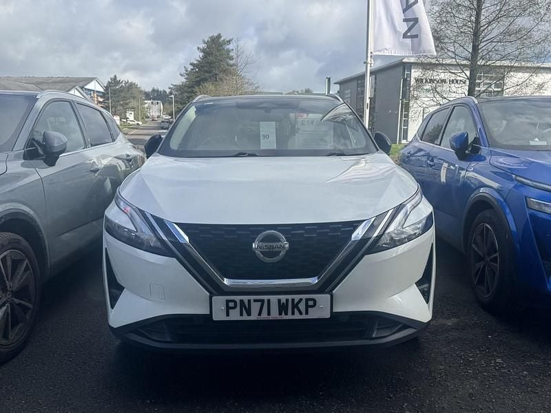 Used Nissan Qashqai N-Connecta 2021 White SUV