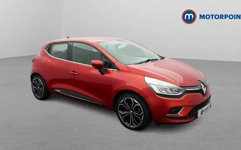 Used Renault Clio Dynamique 90 HP (66 kW) 2018 Hatchback