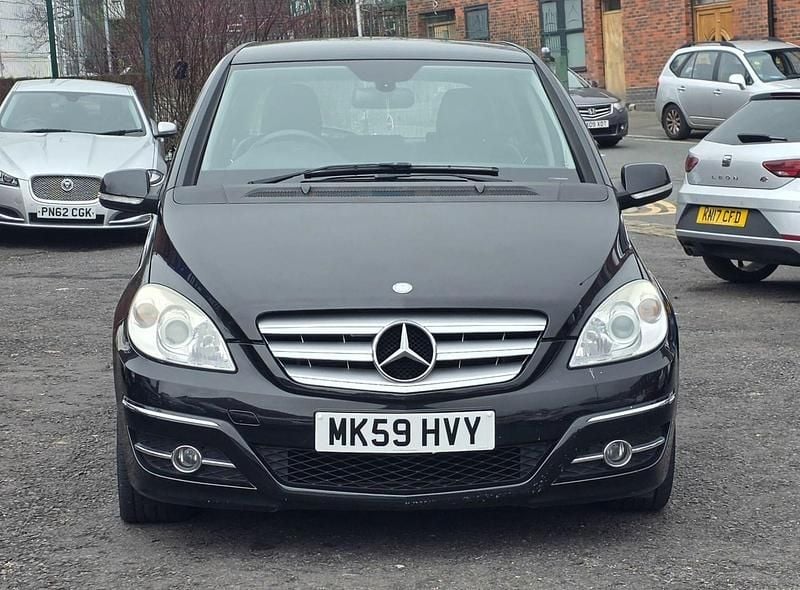 Used Mercedes B160 95 HP (69 kW) 2010 Black MPV