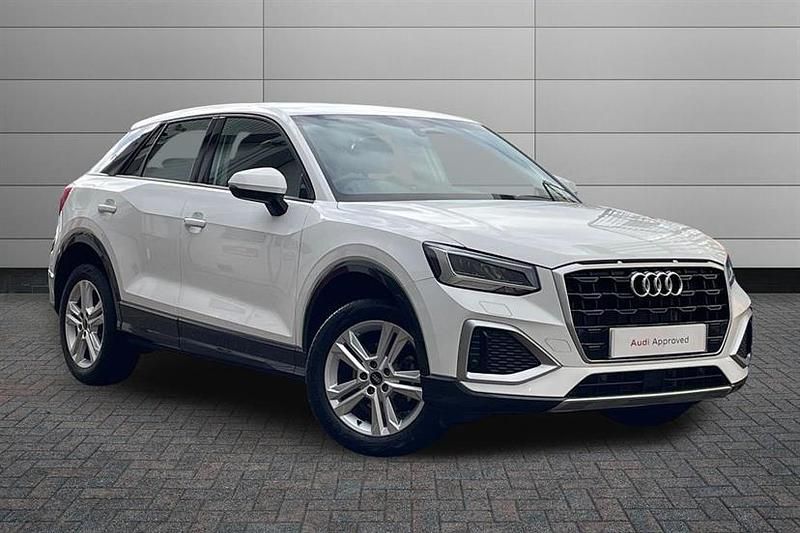 Used Audi Q2 Sport 110 HP (80 kW) 2023 Arkona white SUV