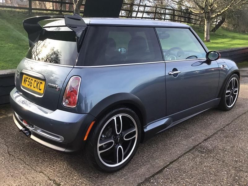 Used Mini John Cooper Works Hatch 218 HP (160 kW) 2006 Blue Hatchback