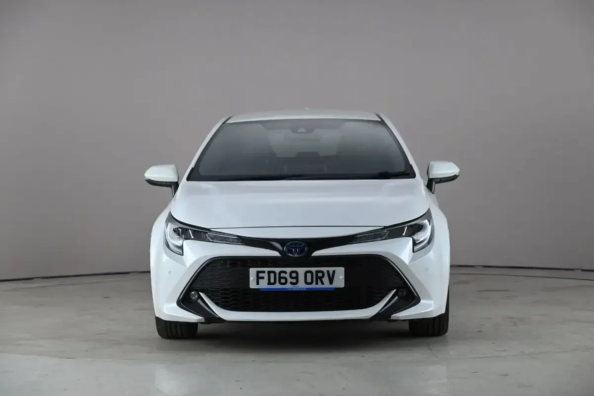 Usado Toyota Corolla Design 2020 Blanco Utilitario