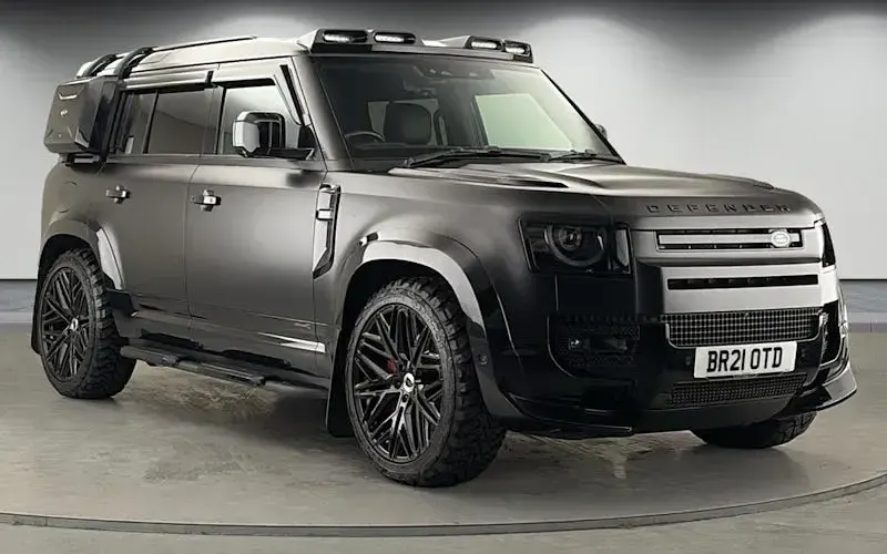 Usado Land Rover Defender 400 HP (294 kW) 2024 SUV