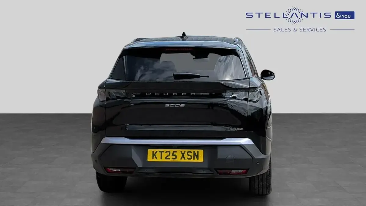 Used Peugeot 5008 Allure 143 HP (105 kW) 2025 Black SUV