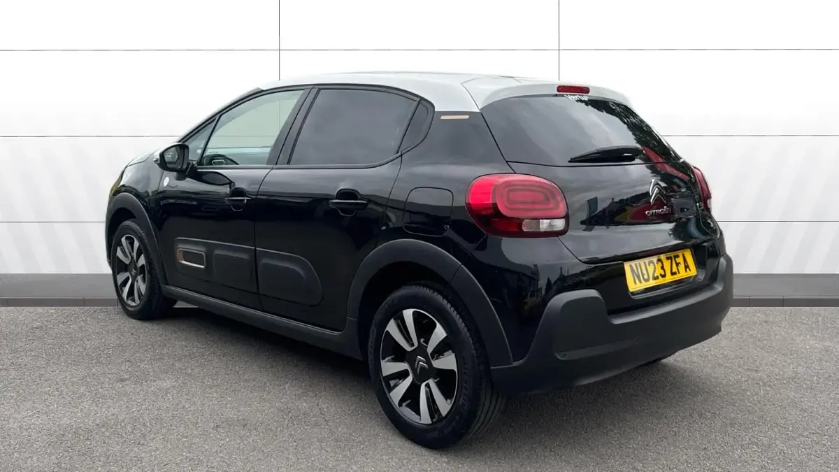 Used Citroën C3 PureTech 83 HP (61 kW) 2023 Black Hatchback
