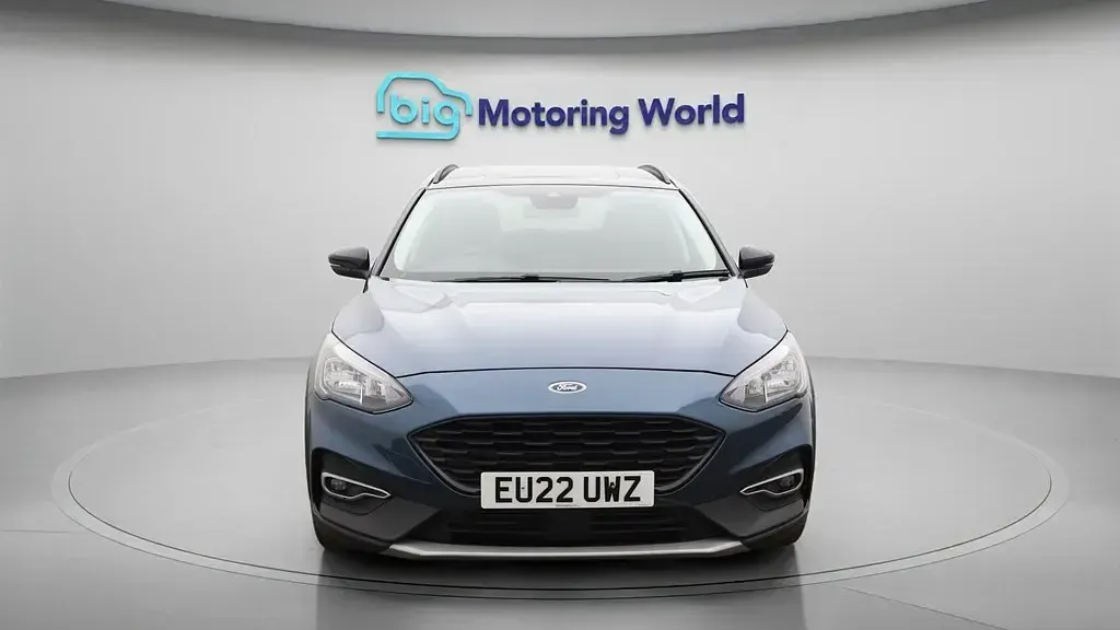 Usado Ford Focus Active 155 CV (114 kW) 2022 Azul Familiar