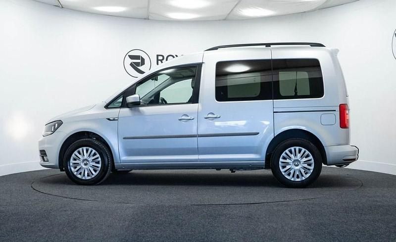 Used VW Caddy Life 102 HP (75 kW) 2019 Silver MPV