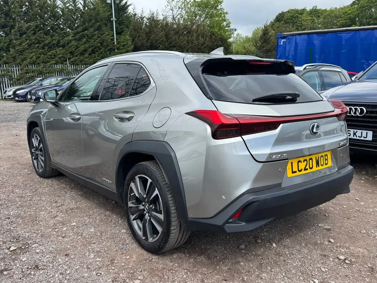 Used Lexus UX 250h 2020 Silver SUV