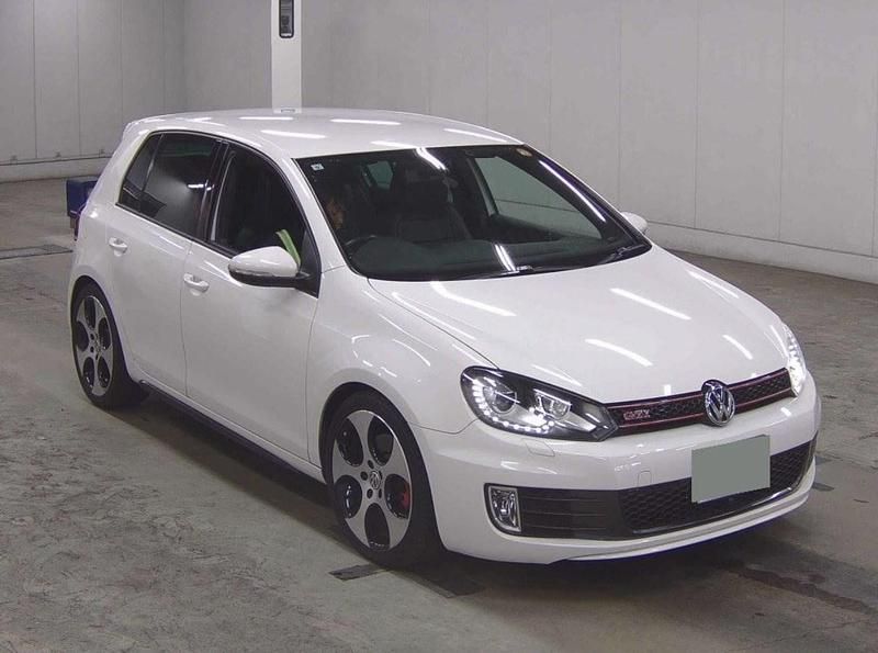 Used VW Golf VI GTI 2011 White Hatchback