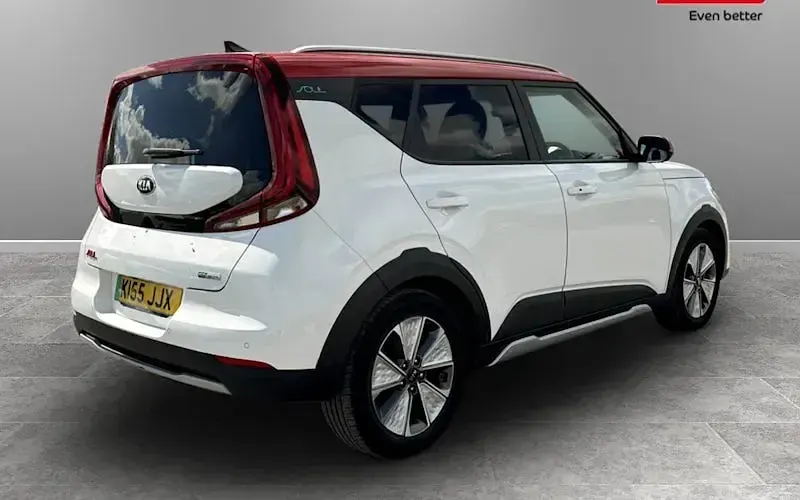 Used Kia Soul EV First Edition 150 kW (204 HP) 2021 White SUV