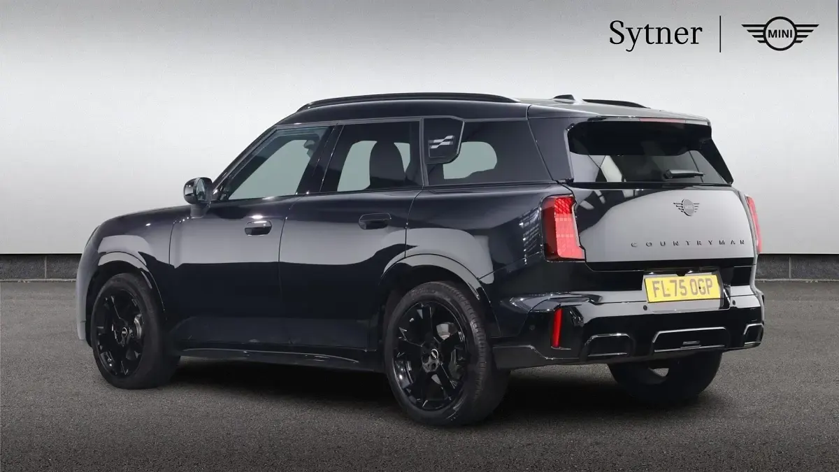 Used Mini Countryman 168 HP (123 kW) 2025 Black SUV