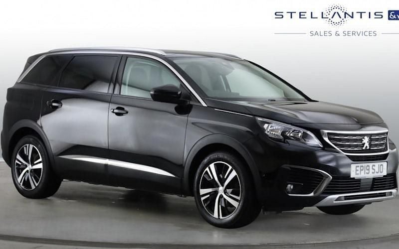 Used Peugeot 5008 Allure 131 HP (96 kW) 2019 Black SUV