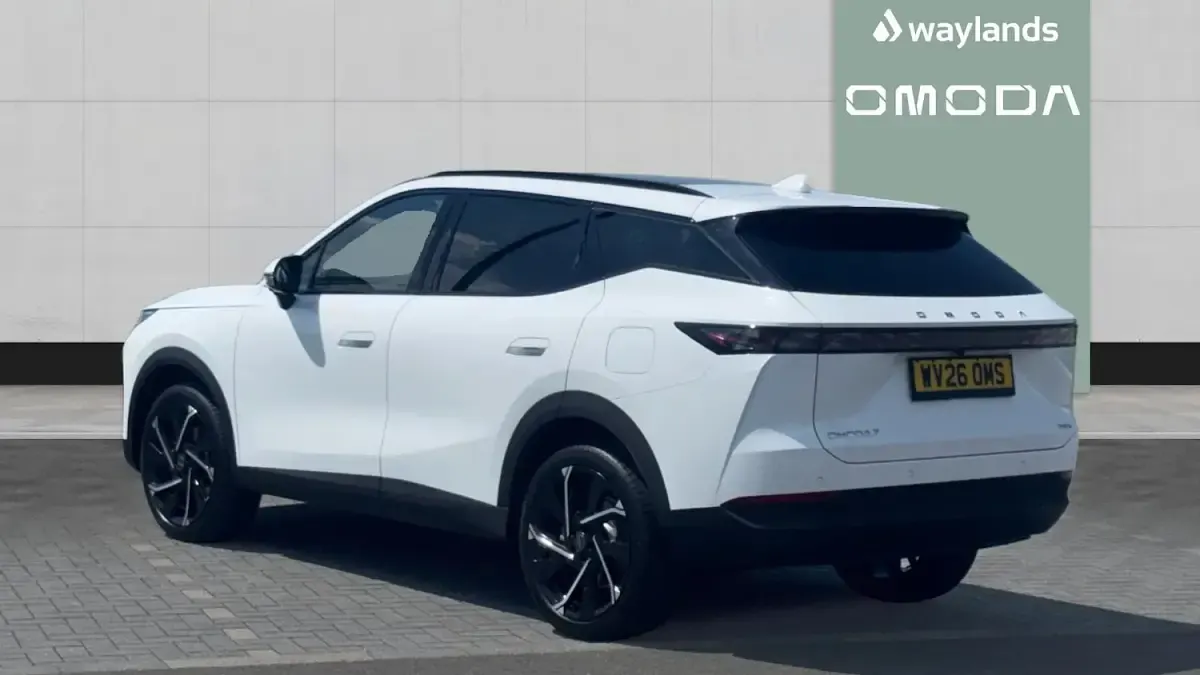 New Omoda 7 2026 White SUV