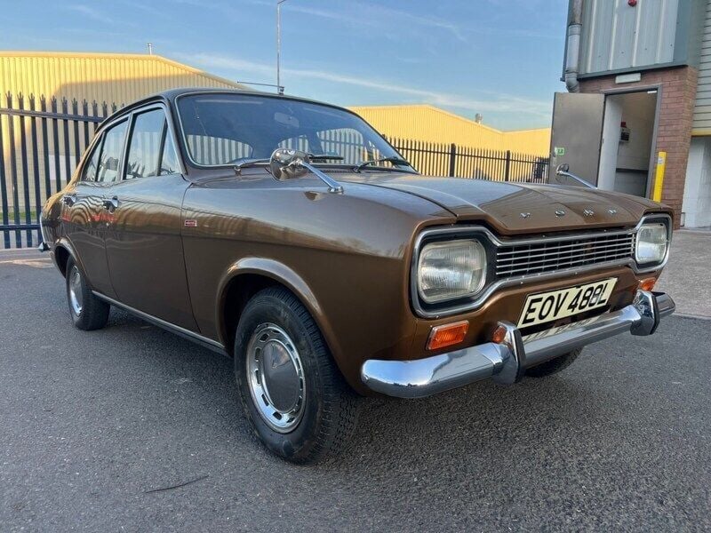 Bronze Used 1974 Ford Escort XL Hatchback | £29,995 - Image 1/4