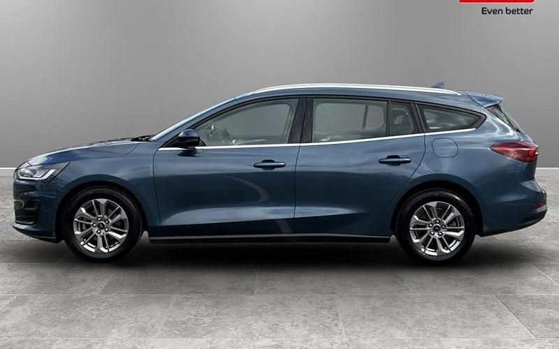 Usado Ford Focus Titanium 125 HP (91 kW) 2023 Carrinha