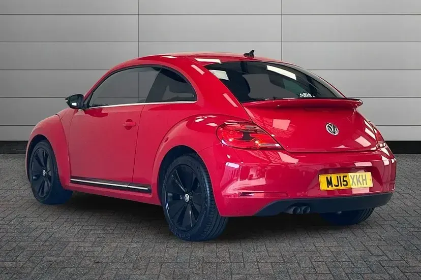 Used VW Beetle Sport 158 HP (116 kW) 2015 Red Hatchback