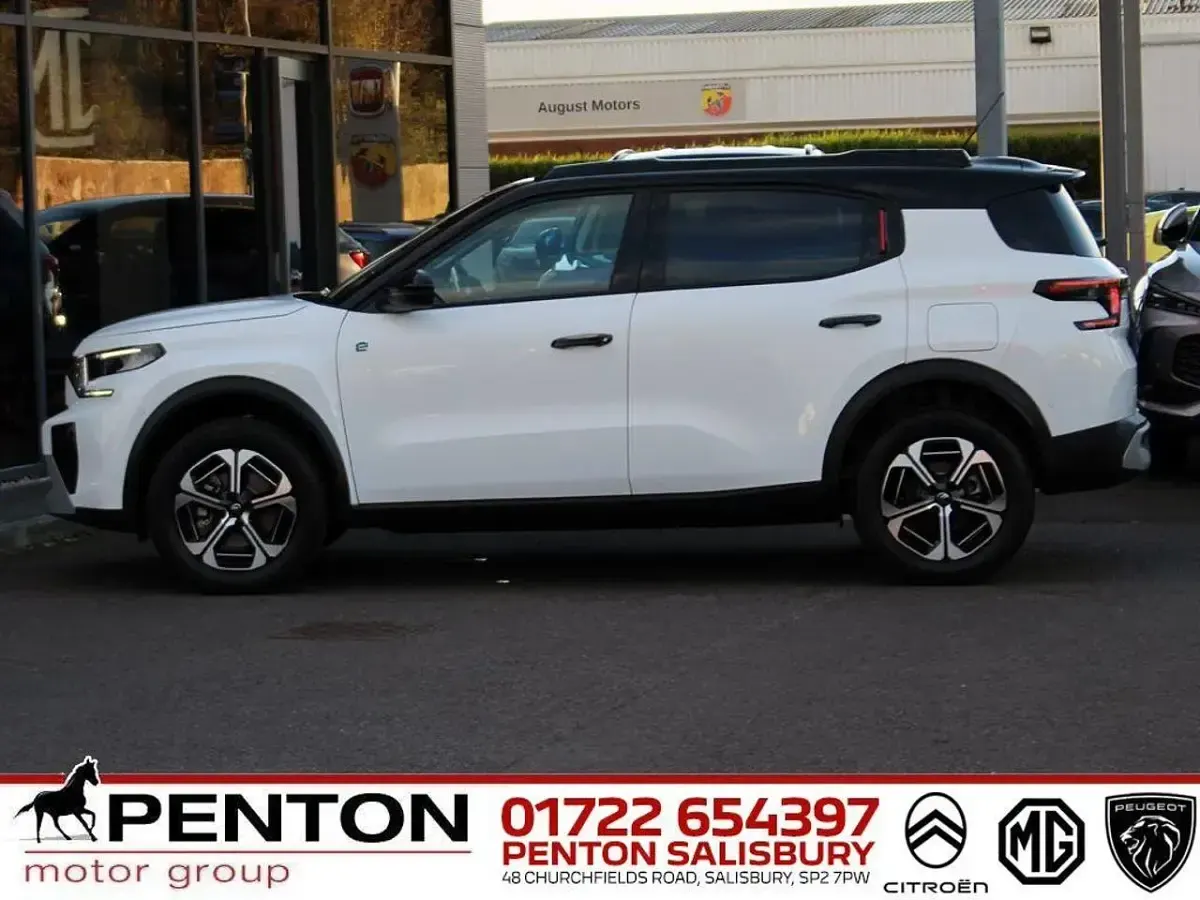 Used Citroën e-C3 83 kW (113 HP) 2025 White Hatchback