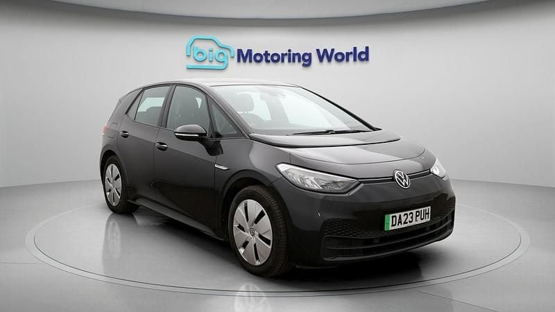 Used VW ID.3 Pro 106 kW (145 HP) 2023 Grey Hatchback
