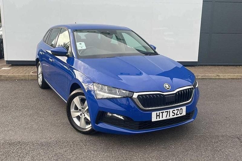 Energy blue Used 2022 Skoda Scala SE Hatchback | £12,750 (Fair price) - Image 1/4
