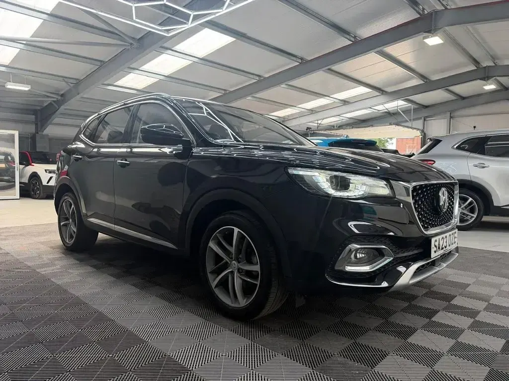 Used MG HS Excite 162 HP (119 kW) 2023 Black SUV
