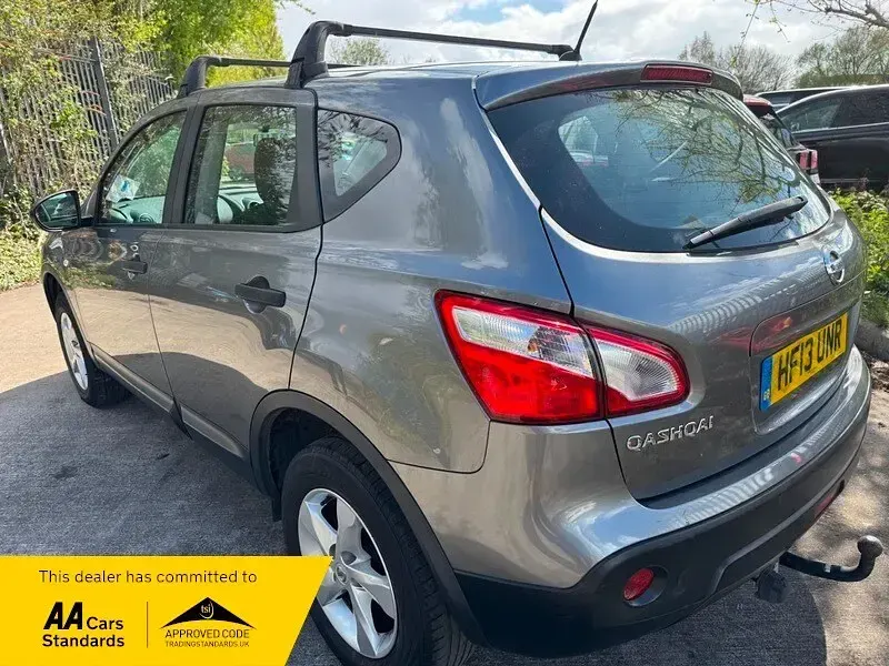Used Nissan Qashqai Visia 117 HP (86 kW) 2013 Grey SUV