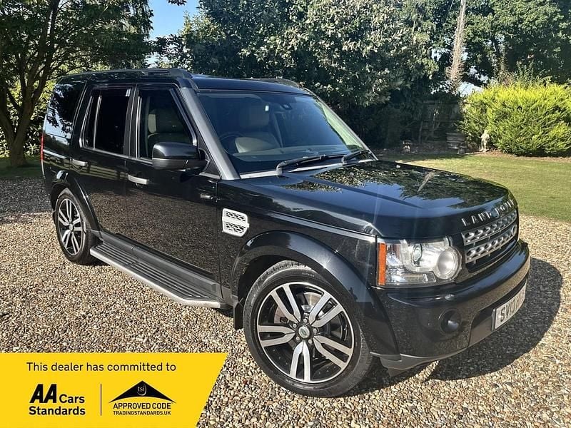Black Used 2013 Land Rover Discovery 4 HSE Luxury SUV | £12,495 (Good price) - Image 1/4