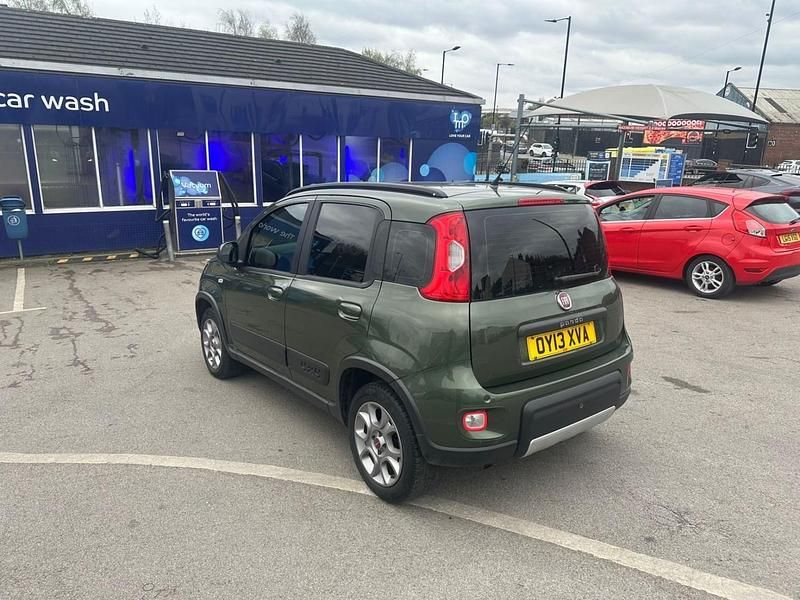 Used Fiat Panda 4x4 75 HP (55 kW) 2013 Green Hatchback