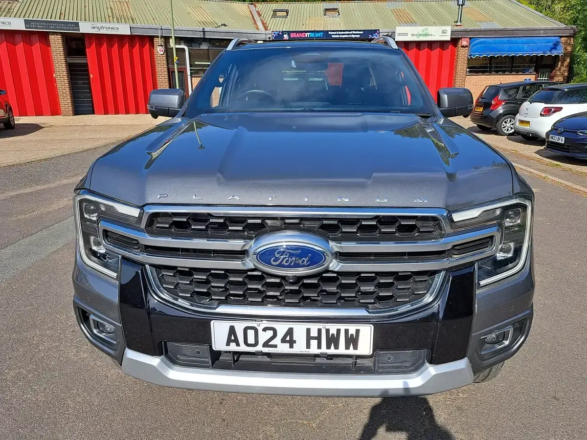 Used Ford Ranger Platinum 2024 Grey Pickup